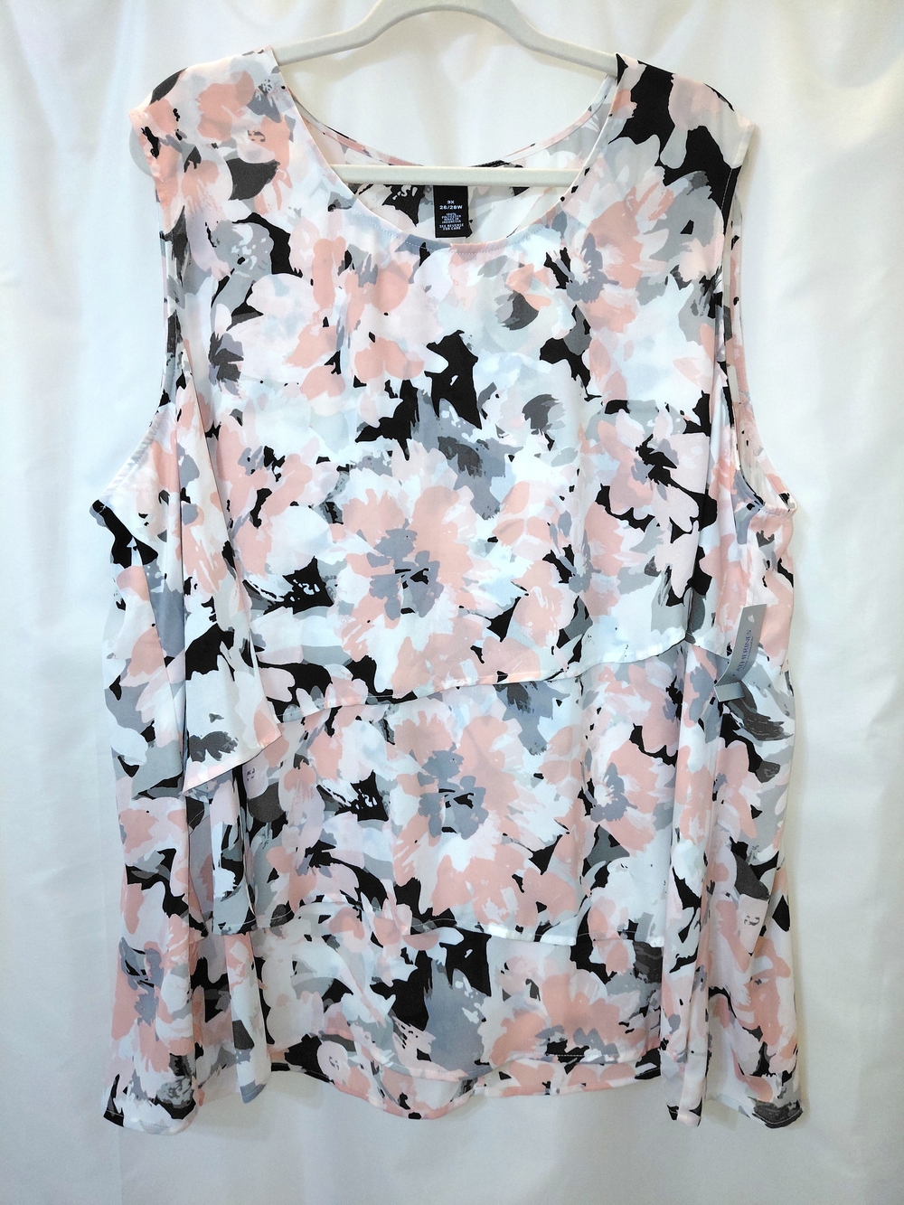NWT Sz 3X Catherines Black Label Pink White Black Floral Tiered Sleevless Blouse